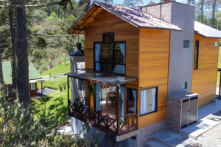 Lindo Chalé - Bem Equipado e Bem Localizado.